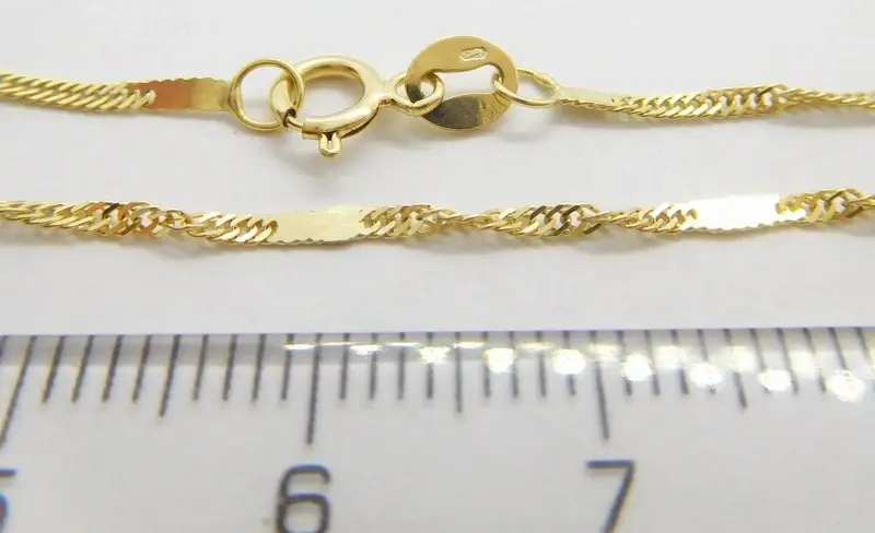 Klenoty Budín Pevný přívěskový zlatý řetízek TWIST S DESTIČKOU 585/1,85gr 45cm HK6126
