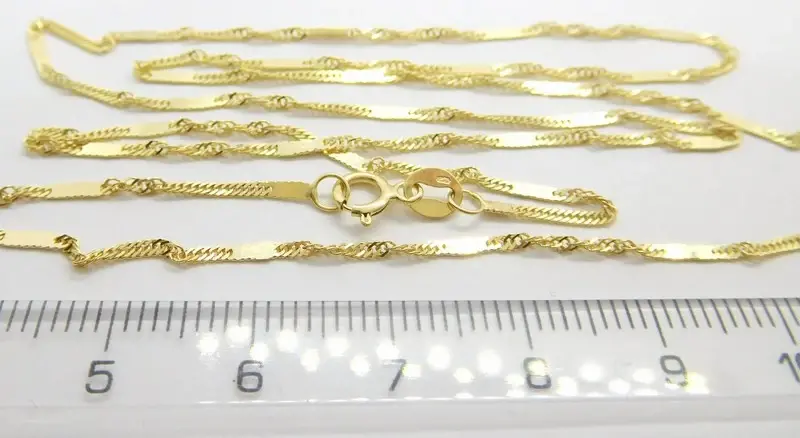 Klenoty Budín Pevný přívěskový zlatý řetízek TWIST S DESTIČKOU 585/1,85gr 45cm HK6126