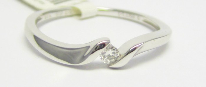 Klenoty Budín Zásnubní diamantový prsten z bílého zlata 0,05ct 3860690