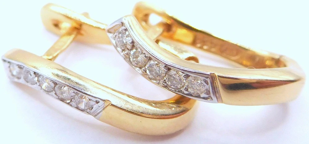 Klenoty Budín Dámské klasické zlaté náušnice s diamanty na francouzské zap. 585/2,20gr 0,12ct HKD68
