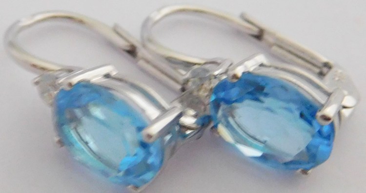 Klenoty Budín Diamantové náušnice s modrými topazy BLUE TOPAZ 585/1,60gr 3884076