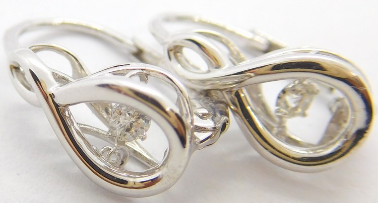 Klenoty Budín Diamantové zlaté náušnice s diamanty z bílého zlata 2x0,12CT 585/2,27gr 3881705