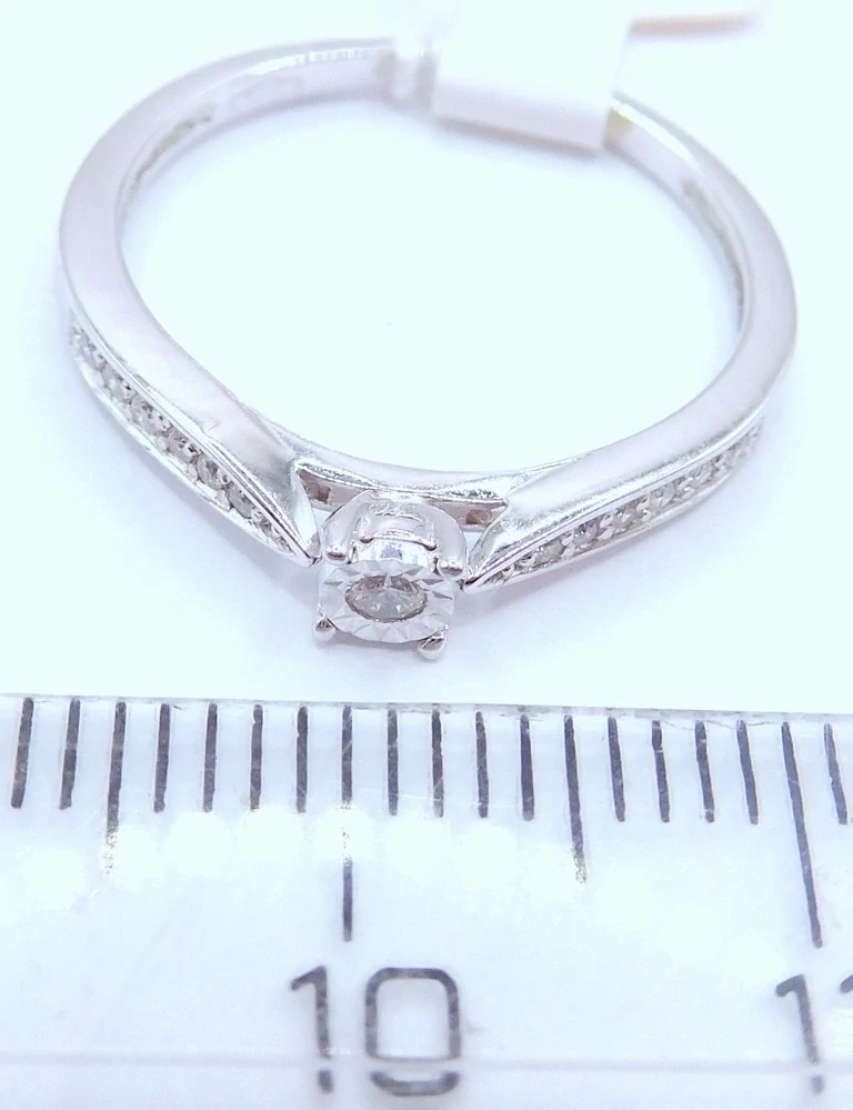 Klenoty Budín Zásnubní diamantový prsten z bílého zlata 585/1,45gr vel. 52 diamant HKD56
