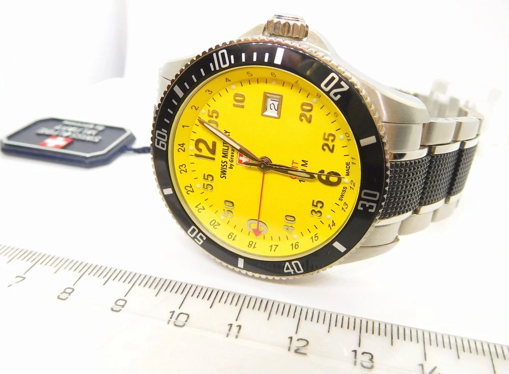 Luxusní pánské vodotěsné hodinky Swiss Millitary Grovana 1616.1176 GMT