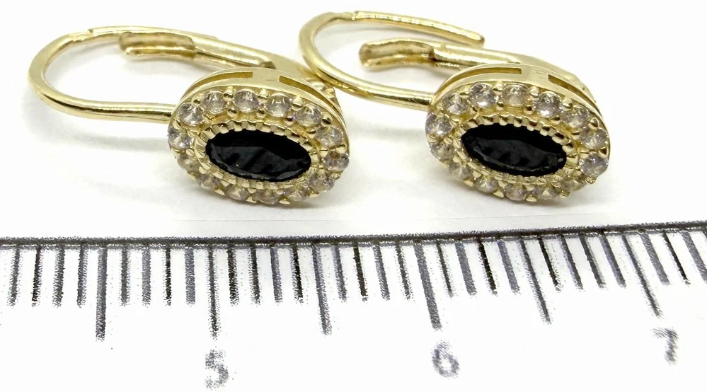 Klenoty Budín Dámské klasické zlaté náušnice s černými onyxy na patent 585/2,21gr HK2448