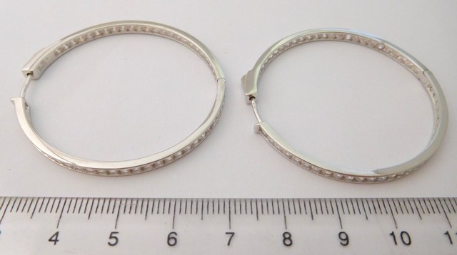 Obrovské velké stříbrné rhodiované kruhy s jednou řadou zirkonů průměr - 4,5cm/45mm 10,7 gr 925/1000 030922400001