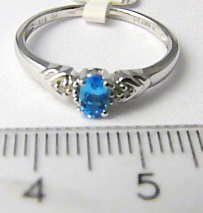 Klenoty Budín Zásnubní diamantový prsten s blue topaz 0,30ct, 6ks diamantů vel.57 3860450