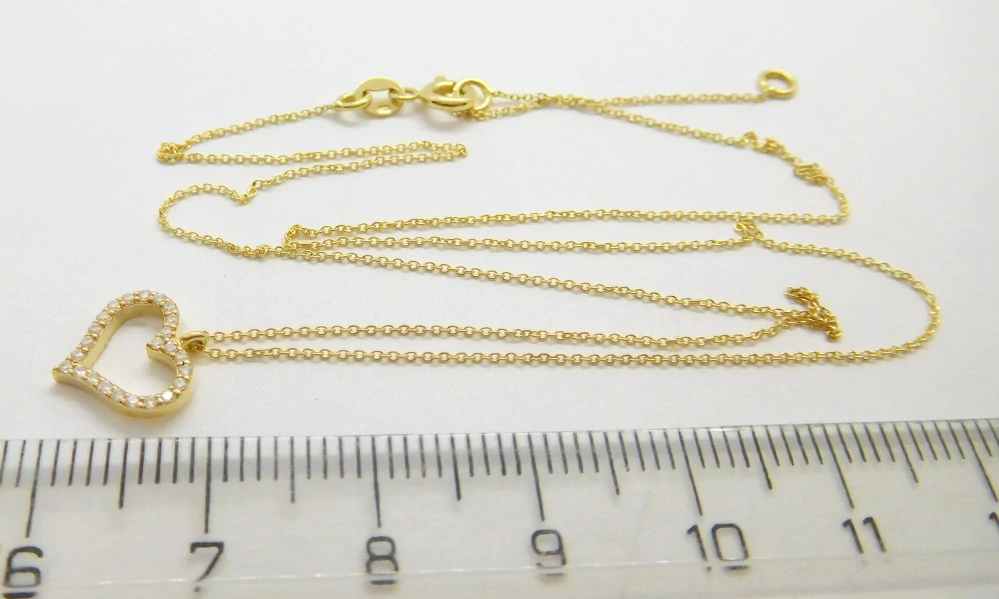 Klenoty Budín Dámský zlatý diamantový náhrdelník s přívěskem diamantové srdce 585/1,42gr 0,10ct HKD45