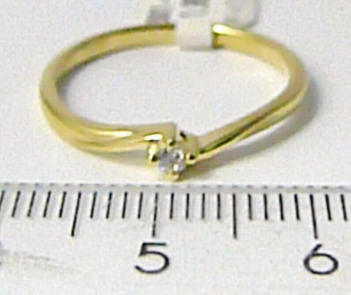 Klenoty Budín Zásnubní diamantový prstýnek ze žlutého AU 0,05ct 3810379