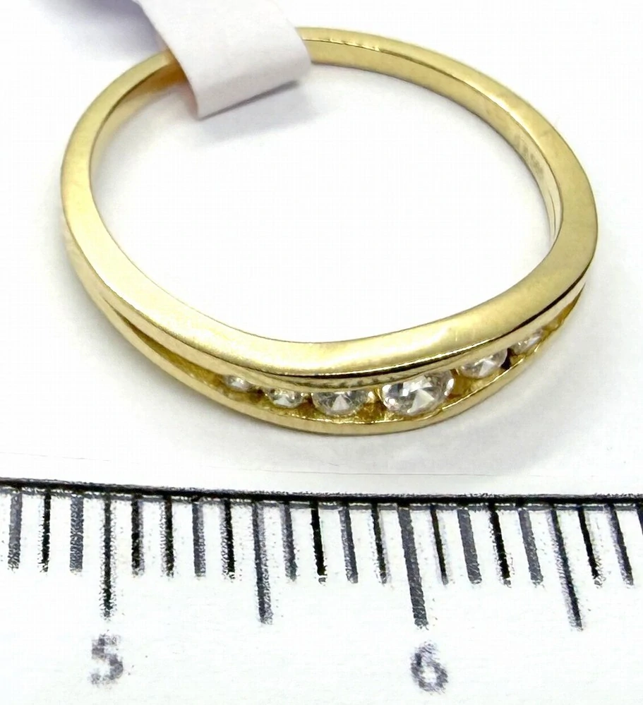 Klenoty Budín Zásnubní dámský zlatý prsten se zirkony 585/1,61gr vel. 55 HK1282