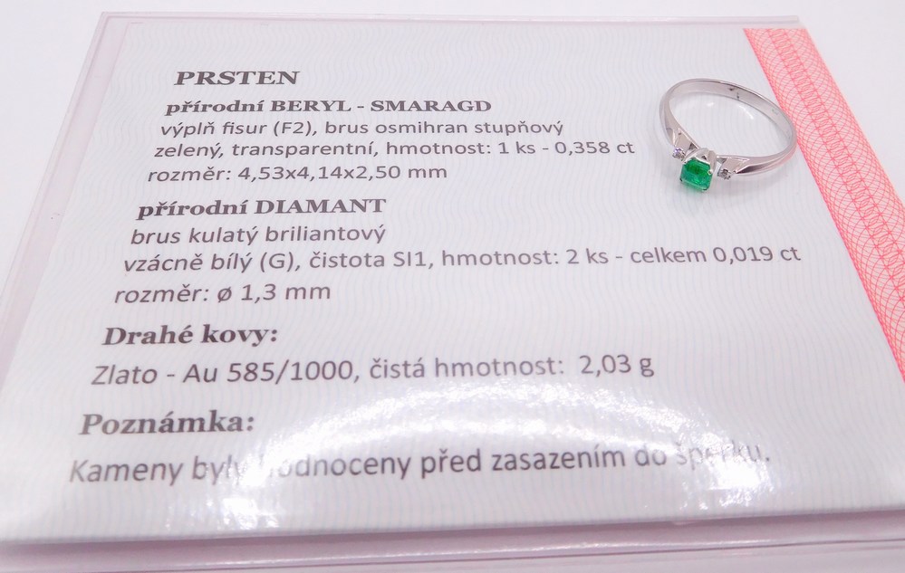 Klenoty Budín Diamantový mohutný zásnubní prsten se smaragdem 585/2,03g vel. 56 SKLADEM J-24577-14