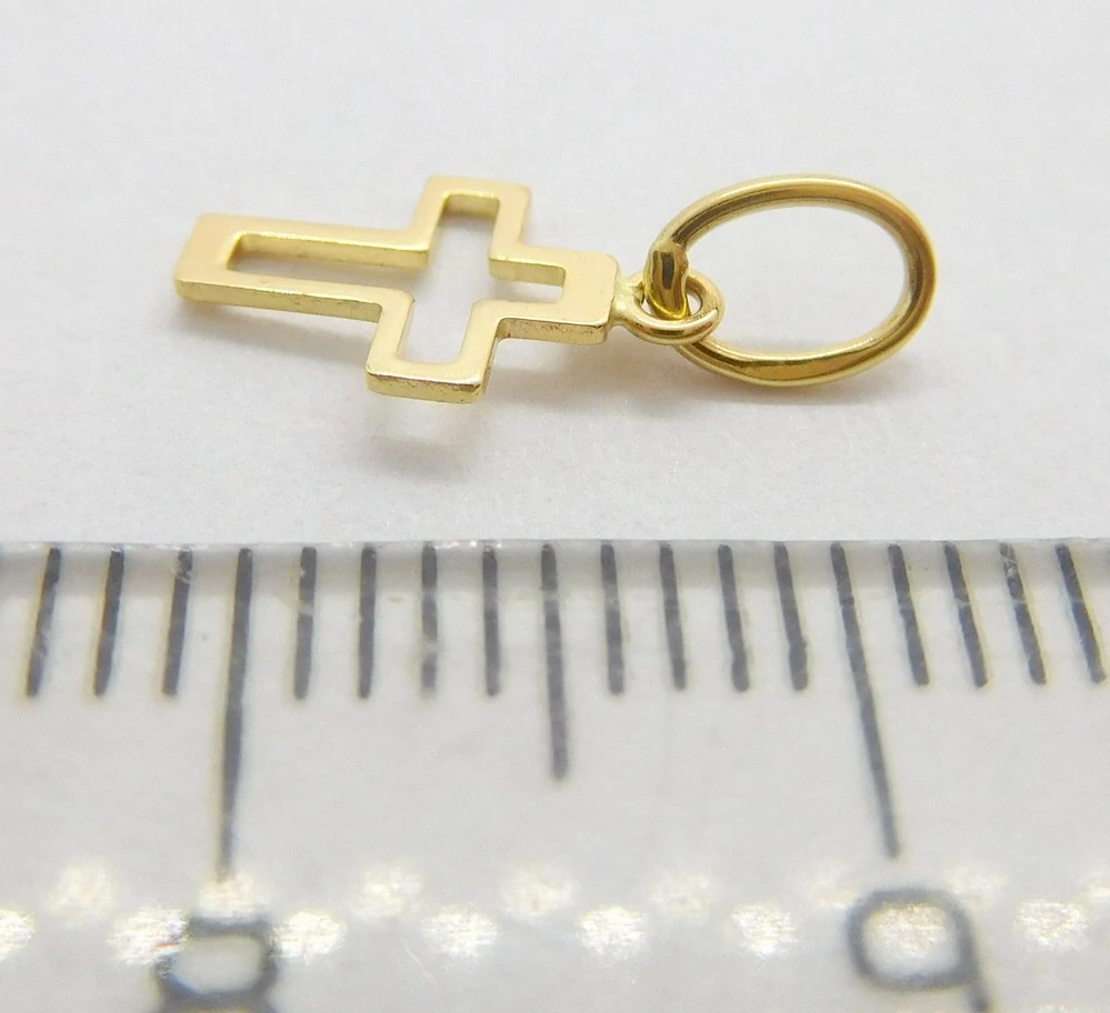 Klenoty Budín Dámský zlatý přívěsek křížek ze žlutého zlata 585/0,16gr 01208