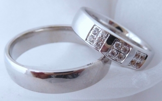 Luxusní zlaté snubní prsteny Couple 585/1000 s diamanty 5P4